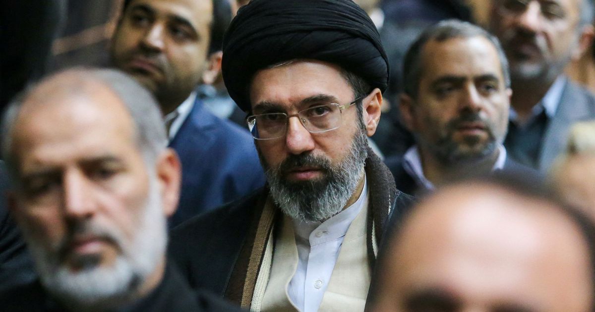 Mojtaba Khamenei promete vingança contra Estados Unidos e Israel
