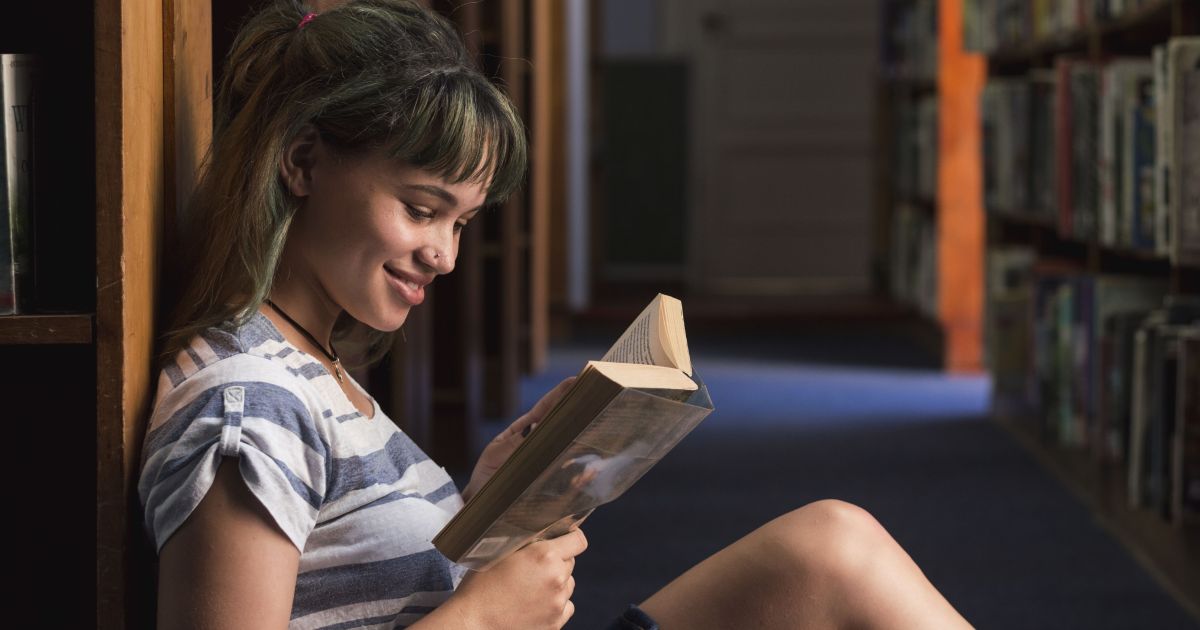 Livros por IA preocupam: editoras limitam e Europa legisla