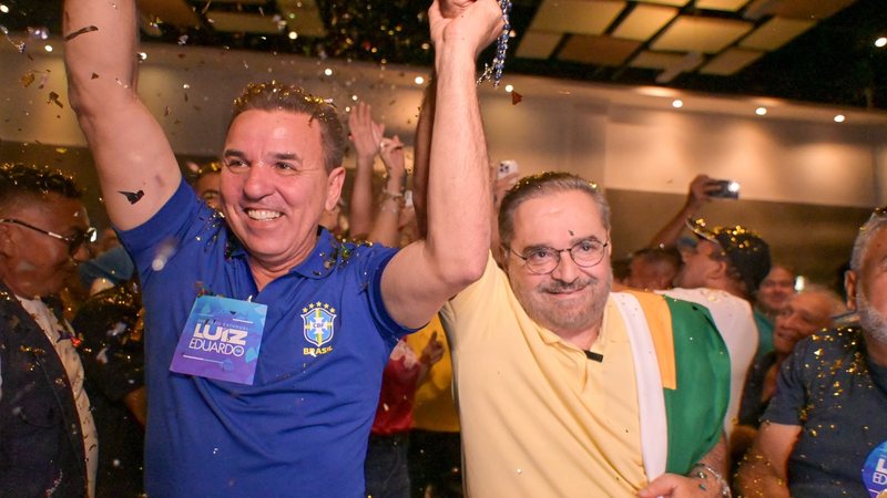 Luiz Eduardo lança pré-candidatura à reeleição com apoio de Álvaro Dias