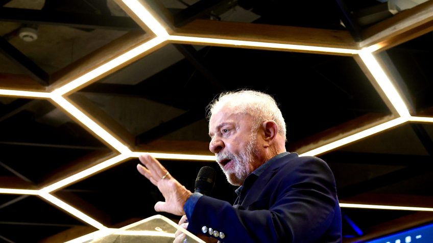 Lula acusa EUA de distorcer dados sobre desmatamento para justificar tarifas