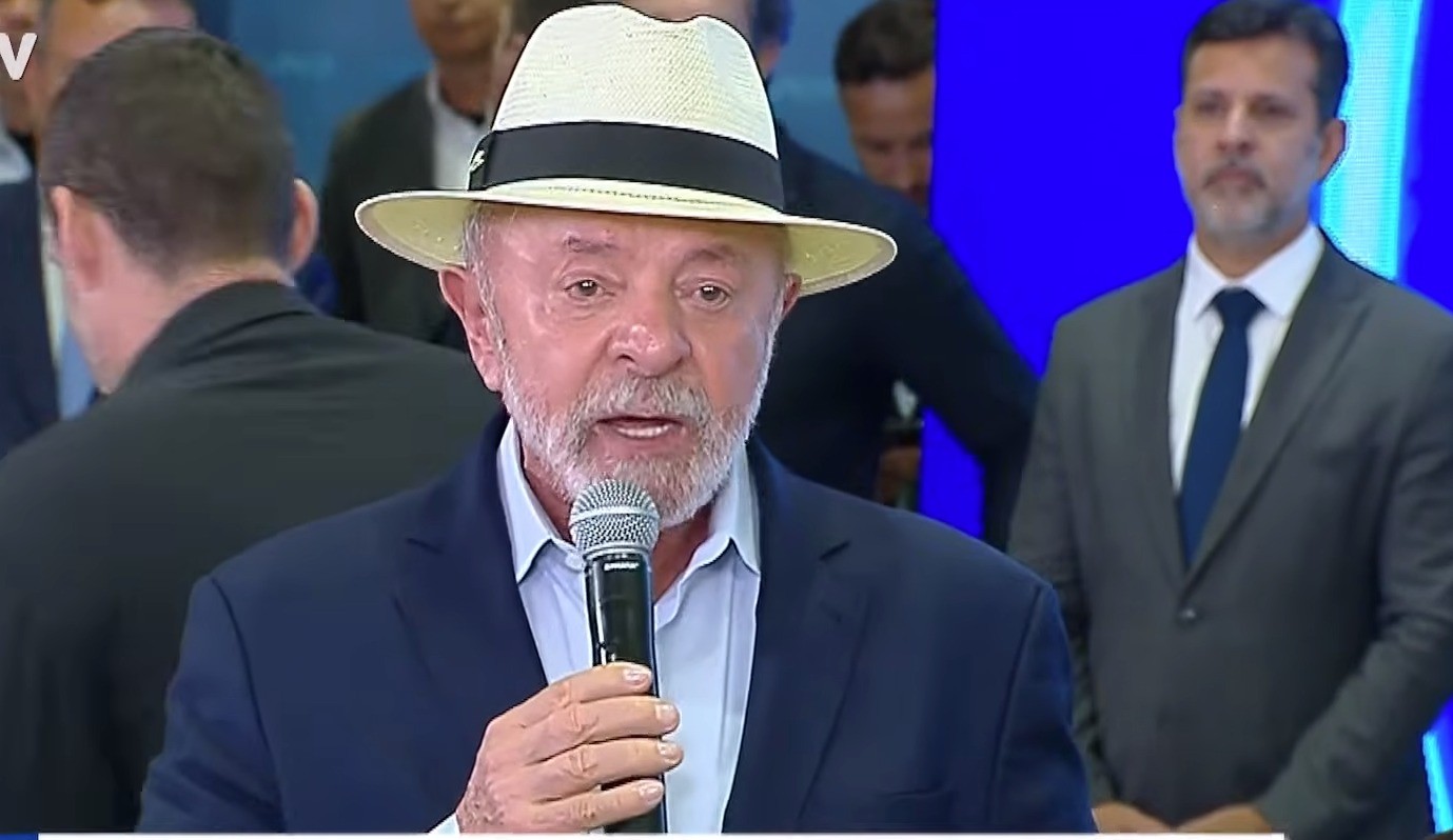 Lula propõe parceria aos EUA por minerais críticos