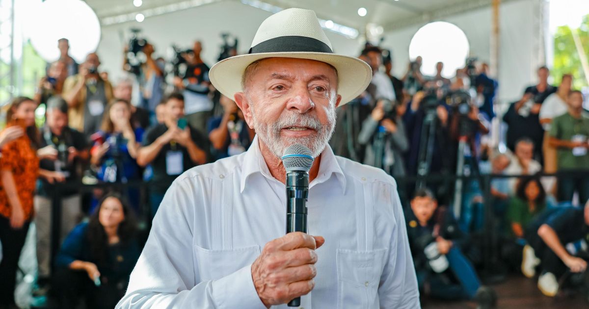 PT oficializa candidatura de Luiz Inácio Lula da Silva ao Palácio do Planalto