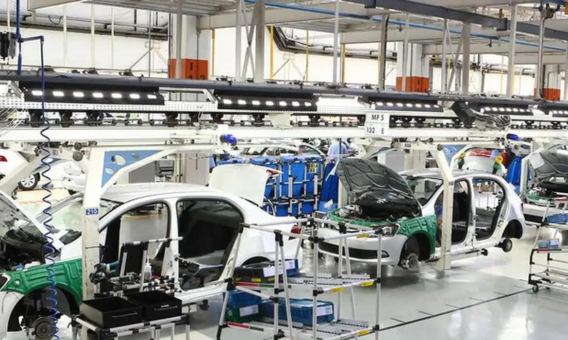 Lula impulsiona carros brasileiros na América Latina e África