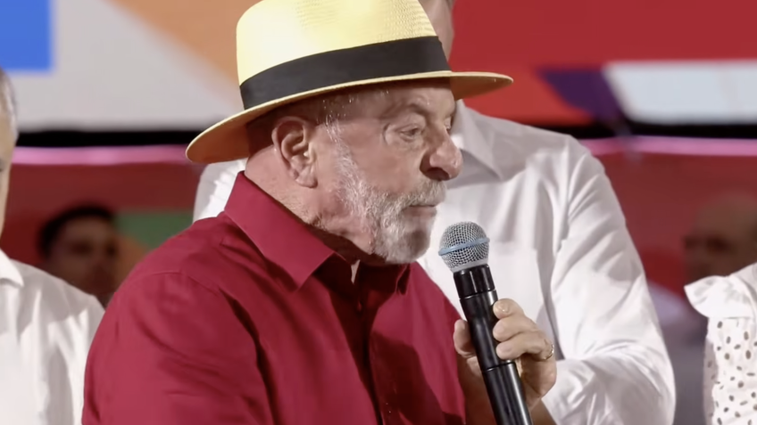 Lula defende gestão de Elmano de Freitas e ataca oposição no Ceará