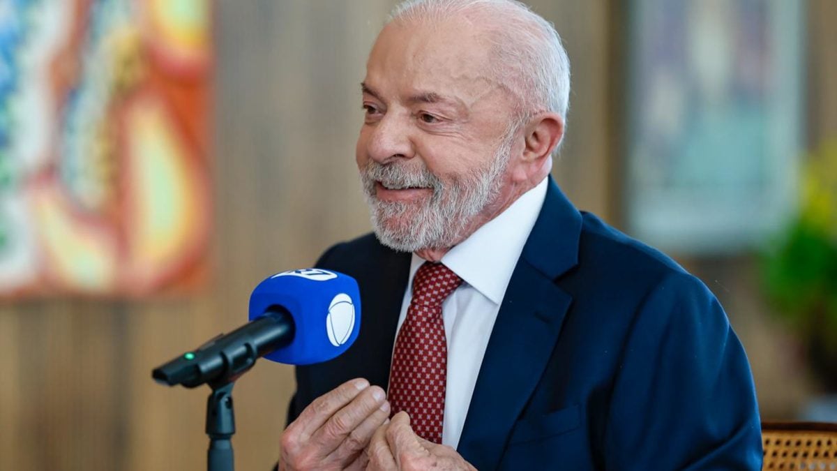 Luiz Inácio Lula da Silva compara indicadores econômicos de sua gestão com os de Jair Bolsonaro