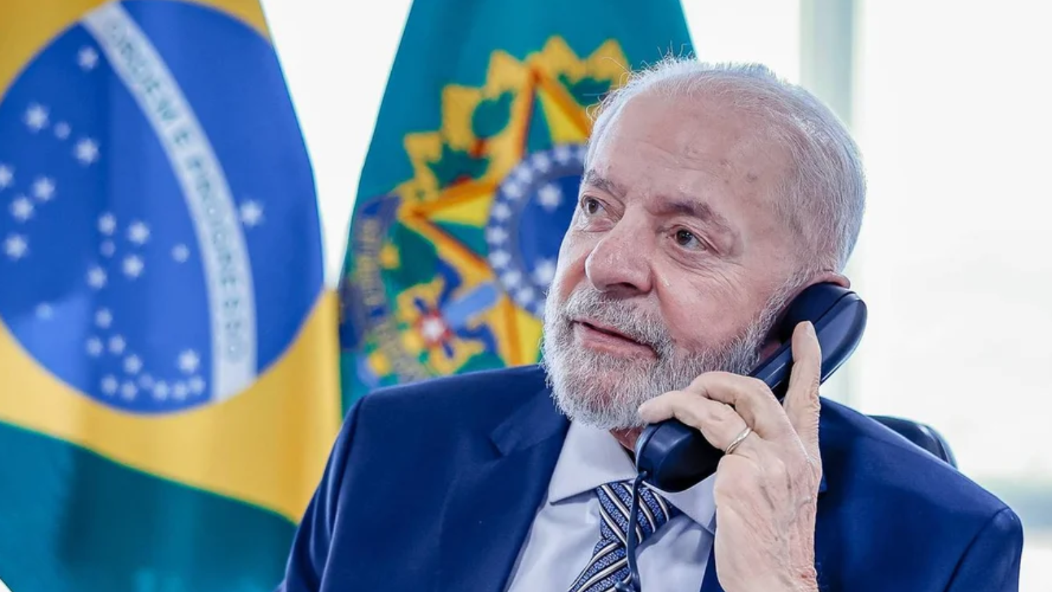 Presidente Lula conversa com organizador da Marcha para Jesus e envia recado a Flávio Bolsonaro