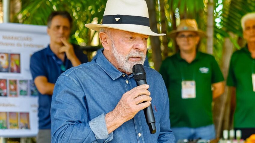 Lula eleva tom e ataca "Mentirosos"