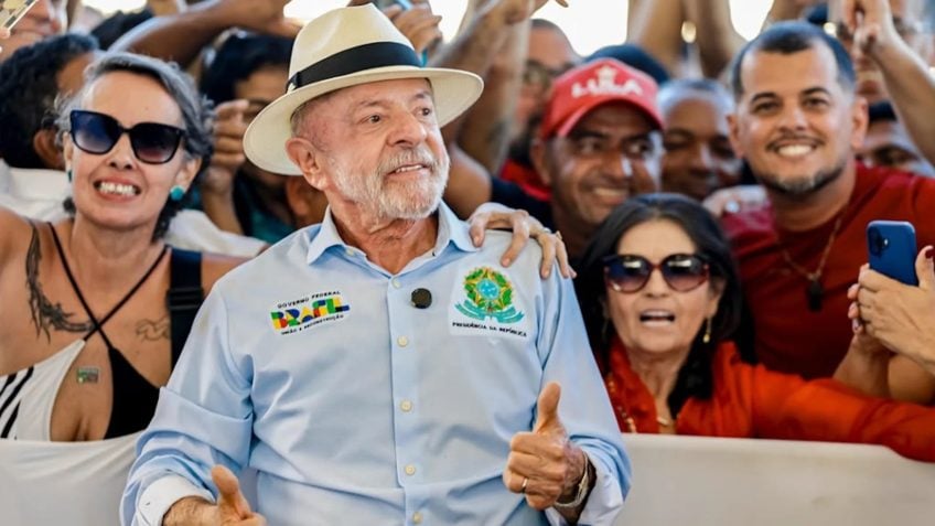 Presidente Lula anuncia pacote de investimentos em saúde, educação e habitação na véspera de restrições eleitorais