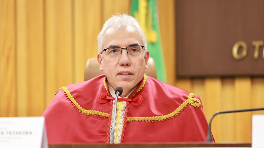 Luiz Inácio Lula da Silva indica Sergio Torres Teixeira para o TST