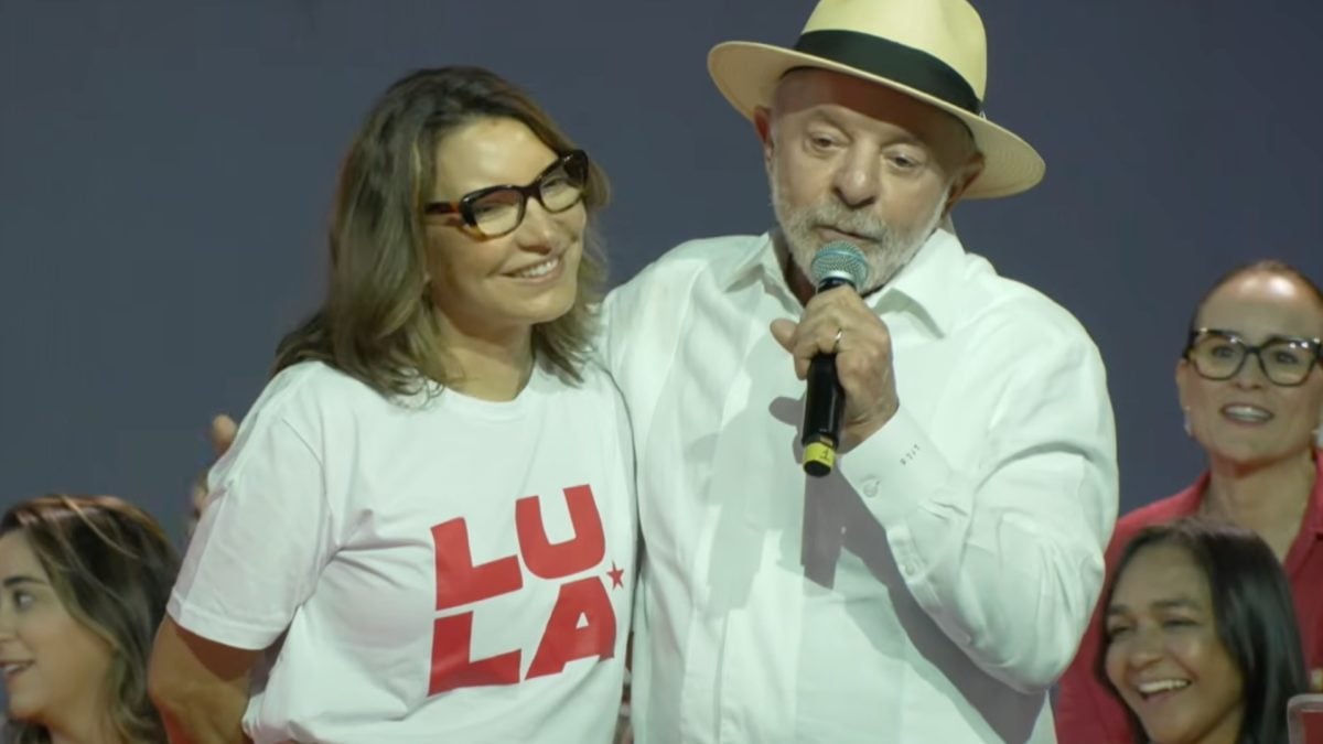 Lula prioriza voto feminino e projeta fim da escala 6x1 em ato no MG