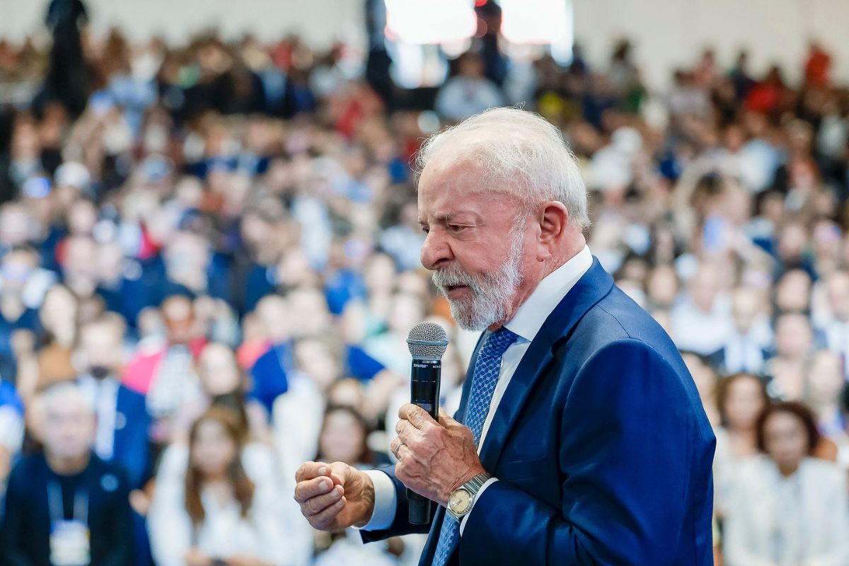 Lula negocia participação no primeiro debate da campanha presidencial de 2026