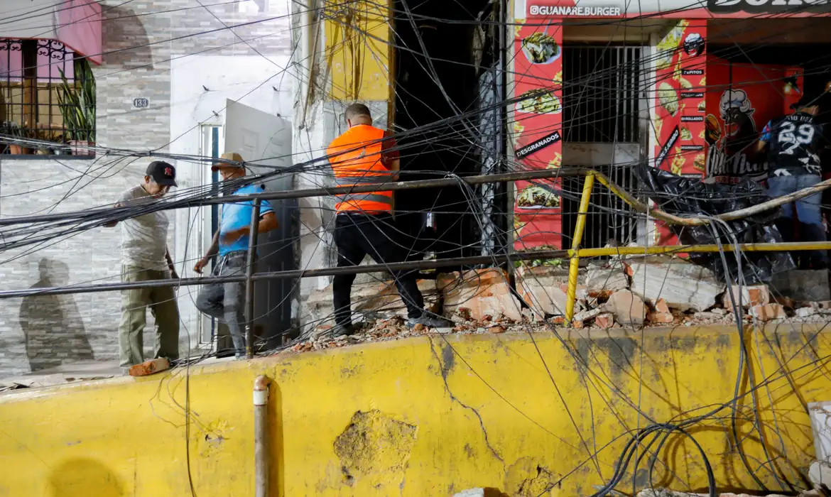 Lula oferece ajuda à Venezuela após terremoto devastador