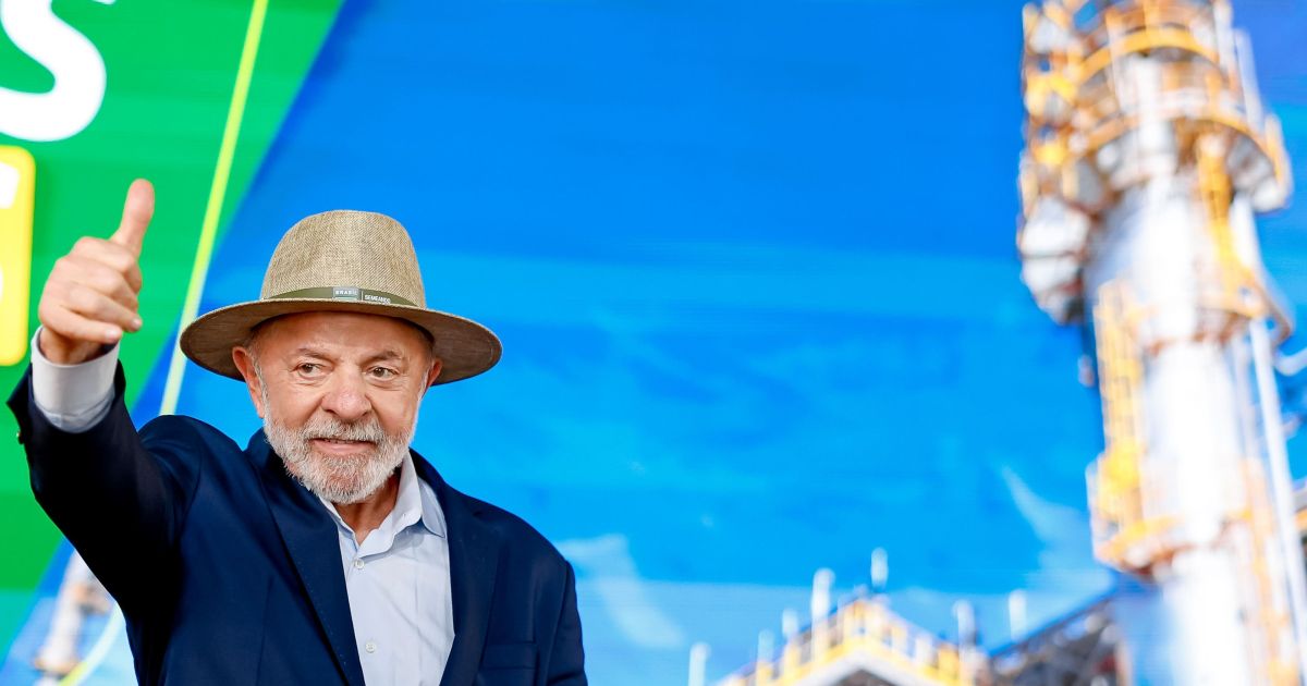 Luiz Inácio Lula da Silva (PT) antecipa ritmo de campanha e foca em entregas no Sudeste e Nordeste
