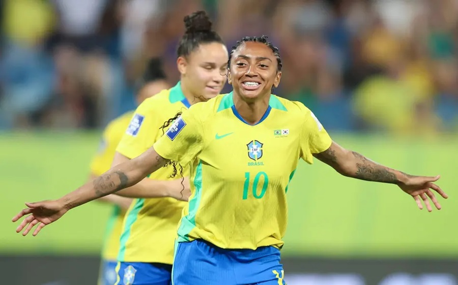Lula sanciona lei que isenta ISS para empresas da Copa do Mundo Feminina de 2027