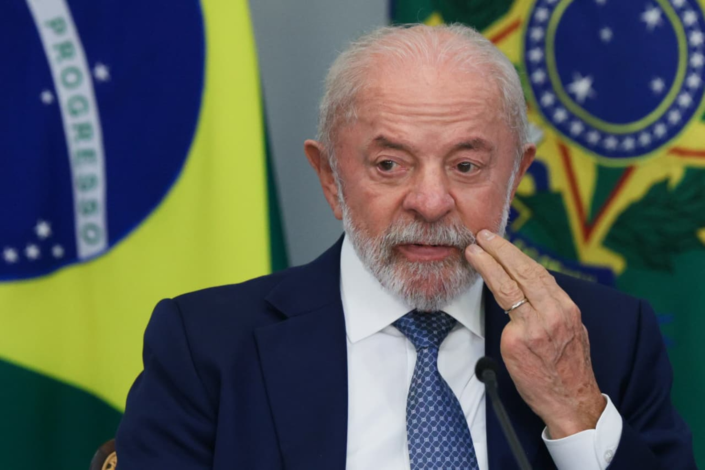 Lula planeja R$ 30 bilhões para motoristas de aplicativo