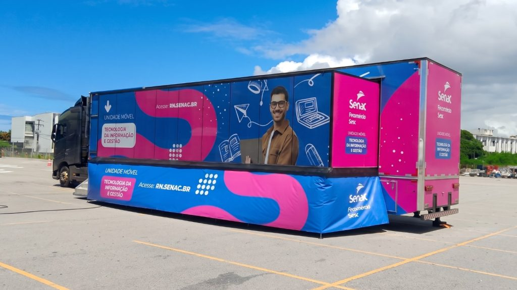 Prefeitura de Macaíba promove o "Ciência na Praça" com feira de tecnologia e empreendedorismo