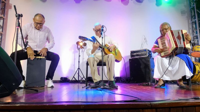 Domingo no Parque Das Dunas tem mágica e música para todos
