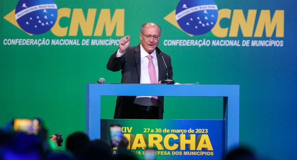 Marcha dos Prefeitos inicia sabatinas com pré-candidatos e foca segurança