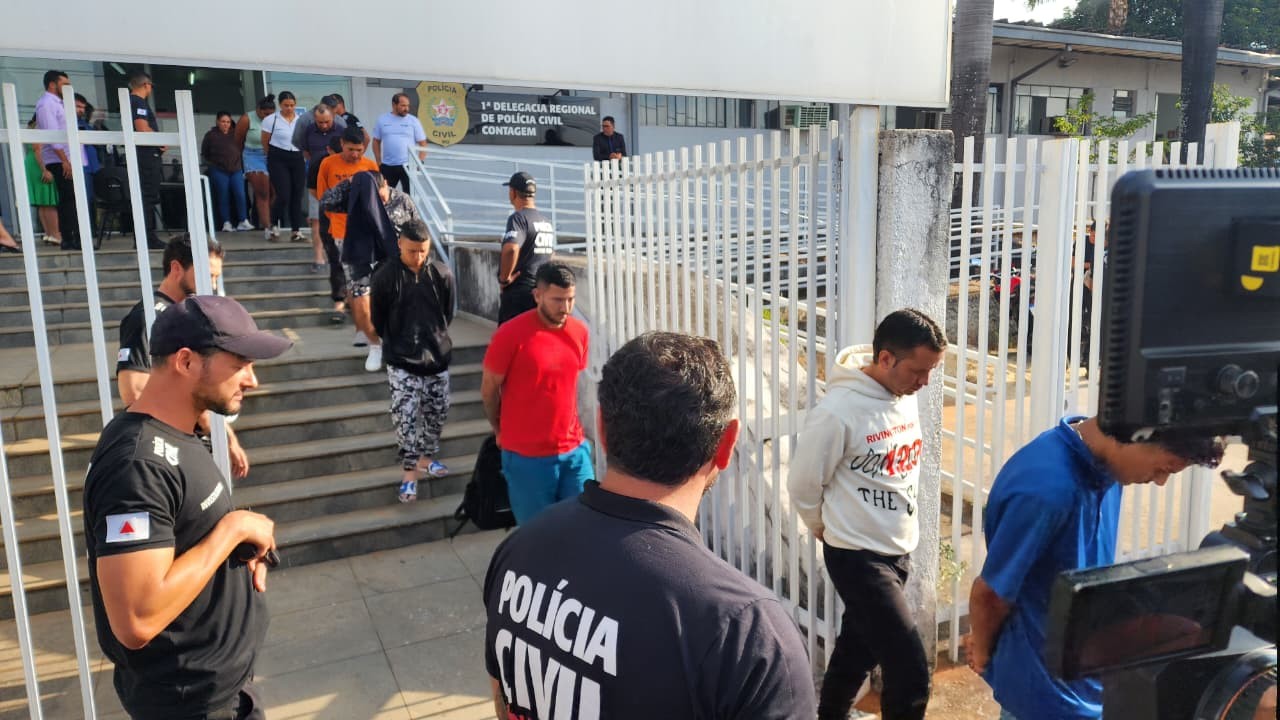 Megaoperação contra extorsão prende 14 suspeitos em quatro estados