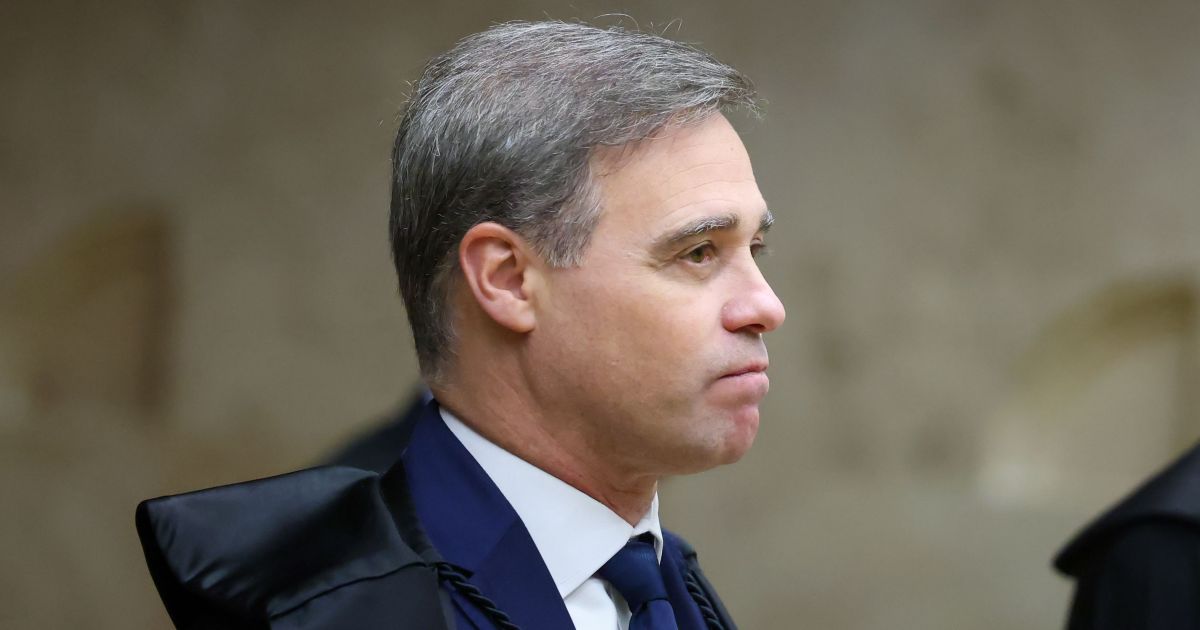 André Mendonça assume relatoria de casos Master, INSS e Dark Horse, ampliando poderes no STF