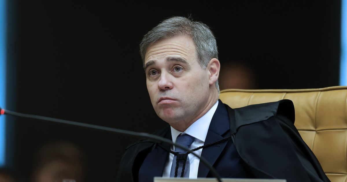 Mendonça autoriza PF a buscar cooperação internacional em investigação sobre o Banco Master