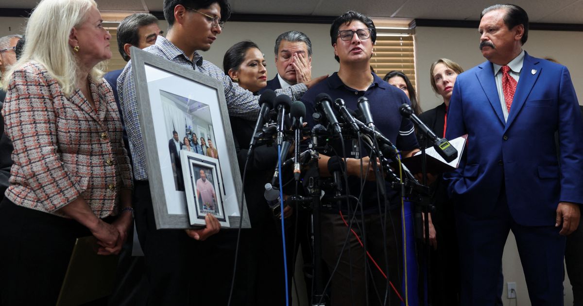 México aciona Justiça dos EUA por mortes de cidadãos sob custódia do ICE