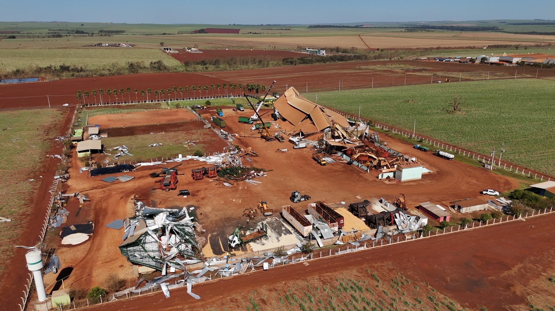 Microexplosão em Ribeirão Preto: por que o vento de 160 km/h não é um tornado