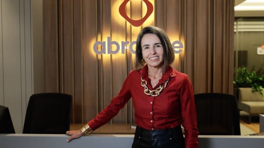 Abradee alerta: microgeração distribuída impacta negativamente o setor elétrico