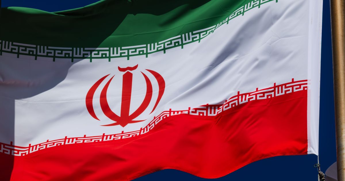 Mídia iraniana nega acordo para abertura de Ormuz com os EUA