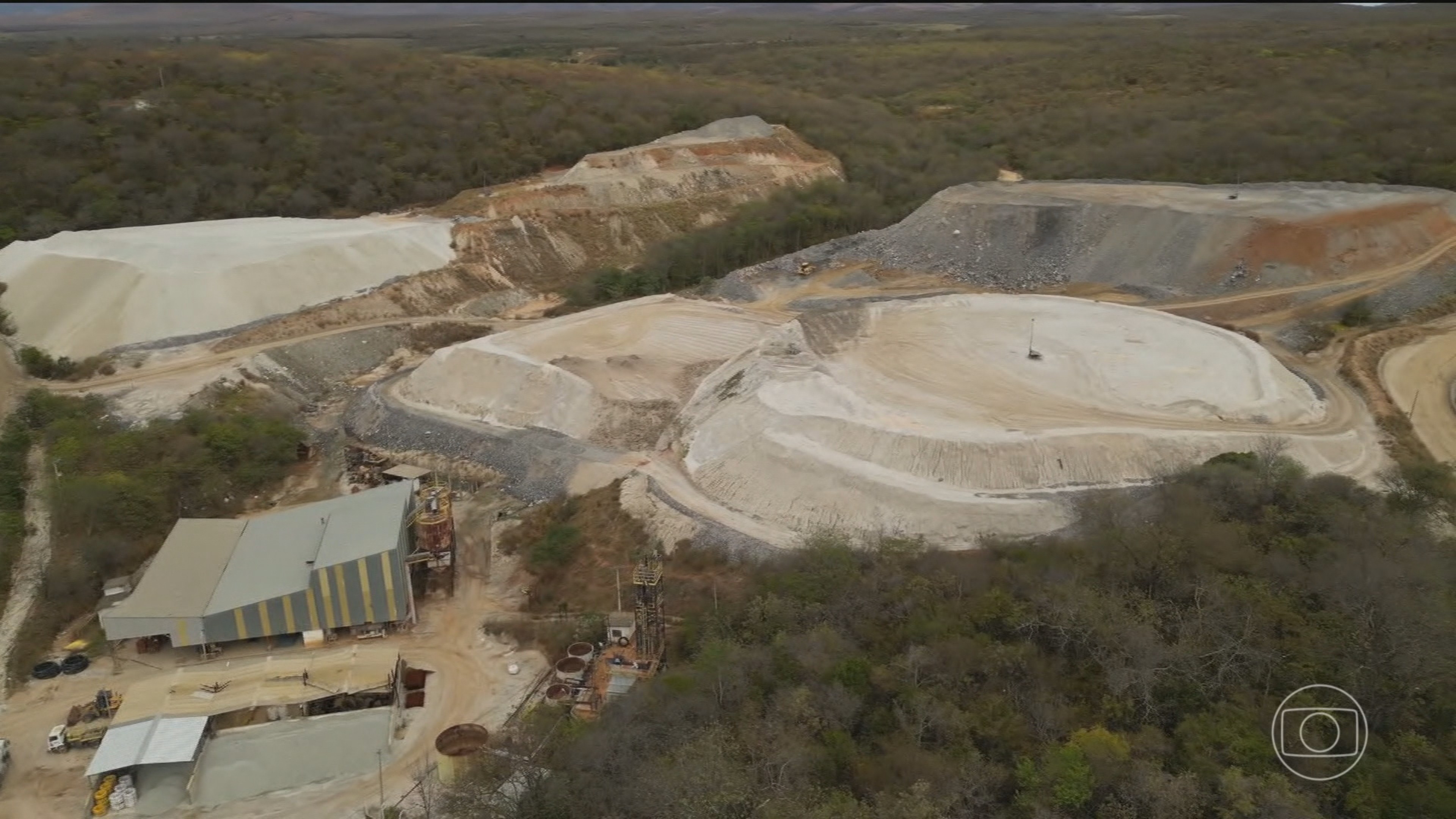 Câmara aprova política para transformar minerais críticos no Brasil