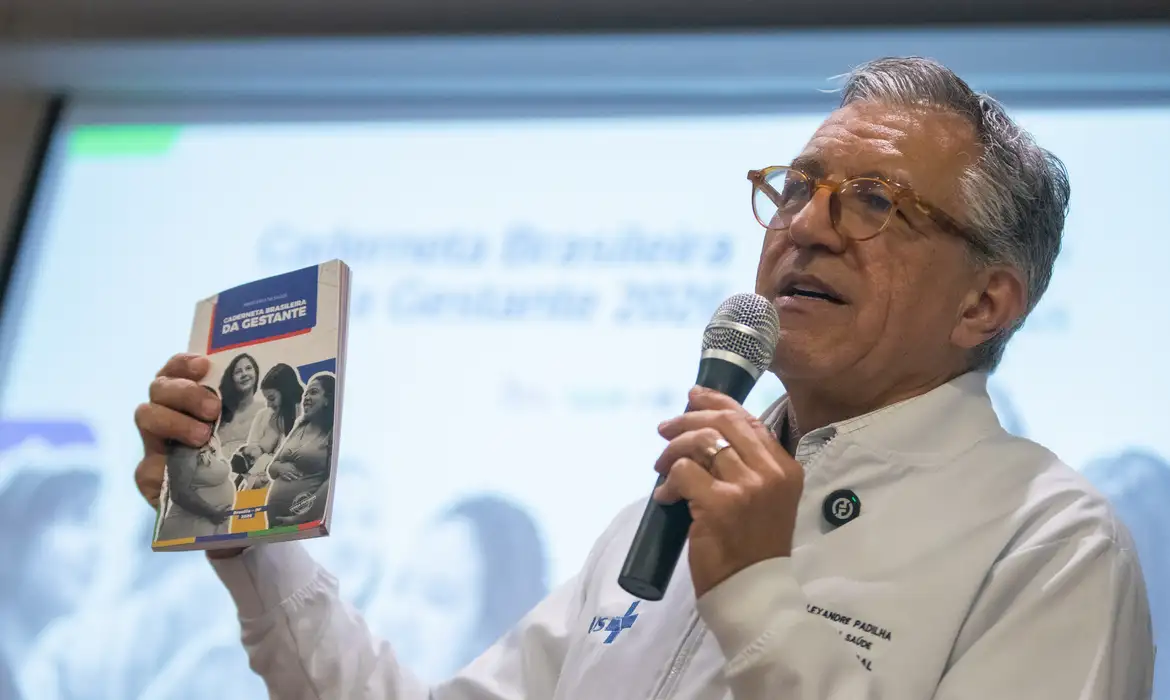 Ministério da Saúde lança Caderneta digital para gestantes