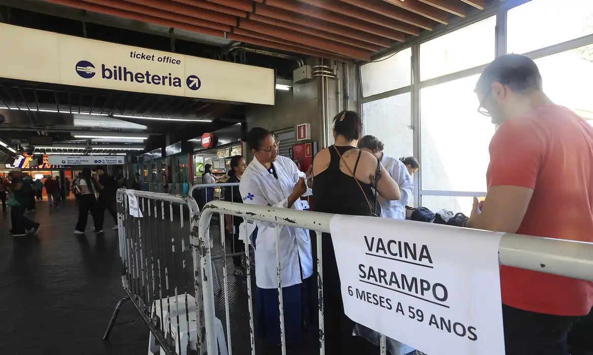 Ministério da Saúde reforça campanha de vacinação contra o sarampo