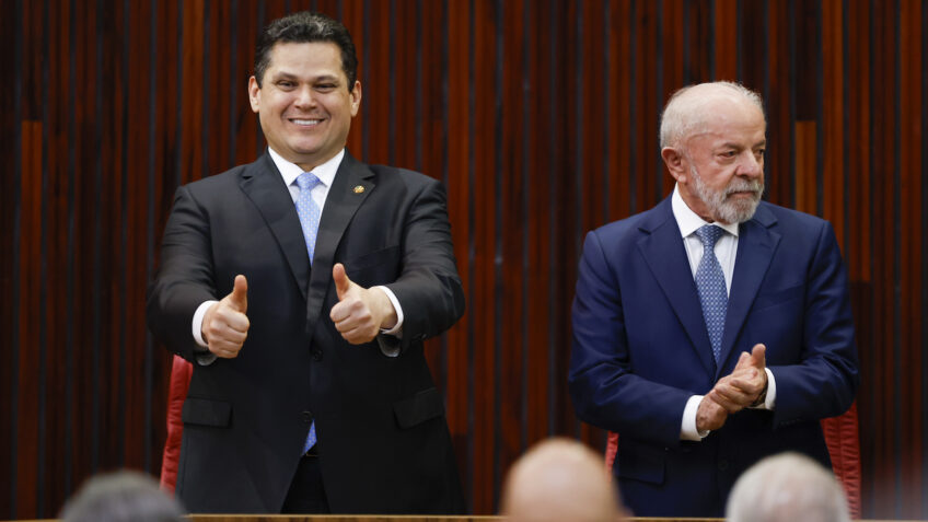José Guimarães afirma que Davi Alcolumbre busca recompor relação com Lula após rejeição de indicado ao STF