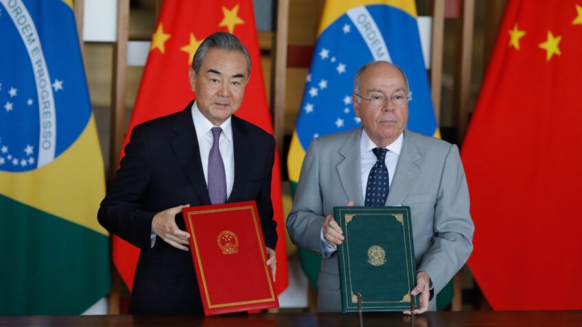 Ministro Mauro Vieira viaja à China para diálogo estratégico bilateral