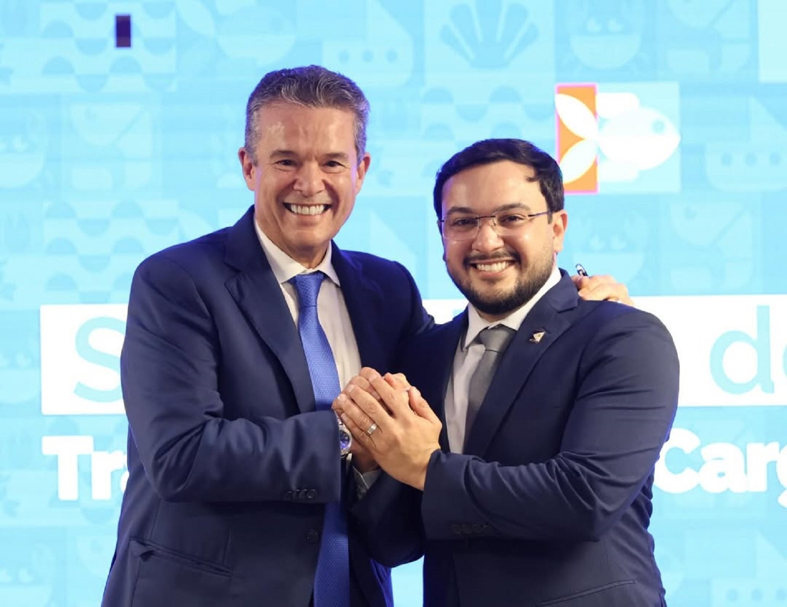 Ministro recebeu auxílio emergencial enquanto tinha rendimentos de até R$ 15 mil
