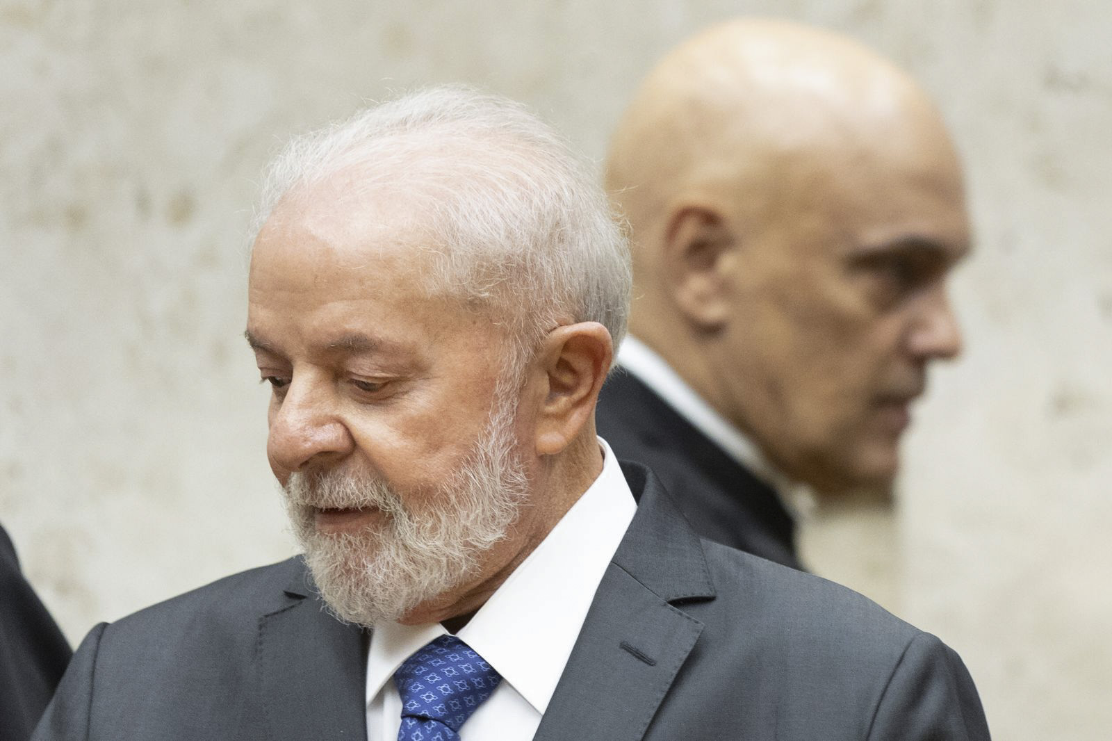 Ministros buscam reaproximar Lula e Alexandre de Moraes no STF