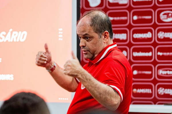 América SAF inicia reformulação com Daniel de Paula e saídas no staff