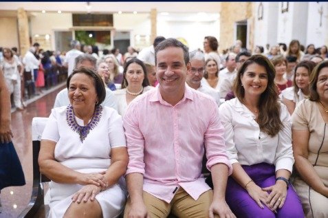 Governista se une em missa de aniversário de Fátima em Natal