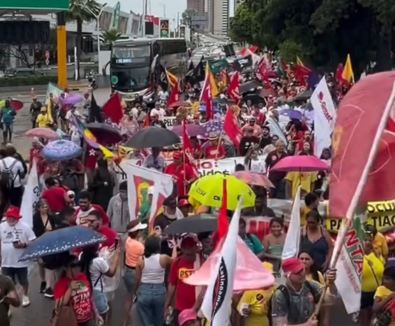Trabalhadores se unem contra escala 6x1 em Natal