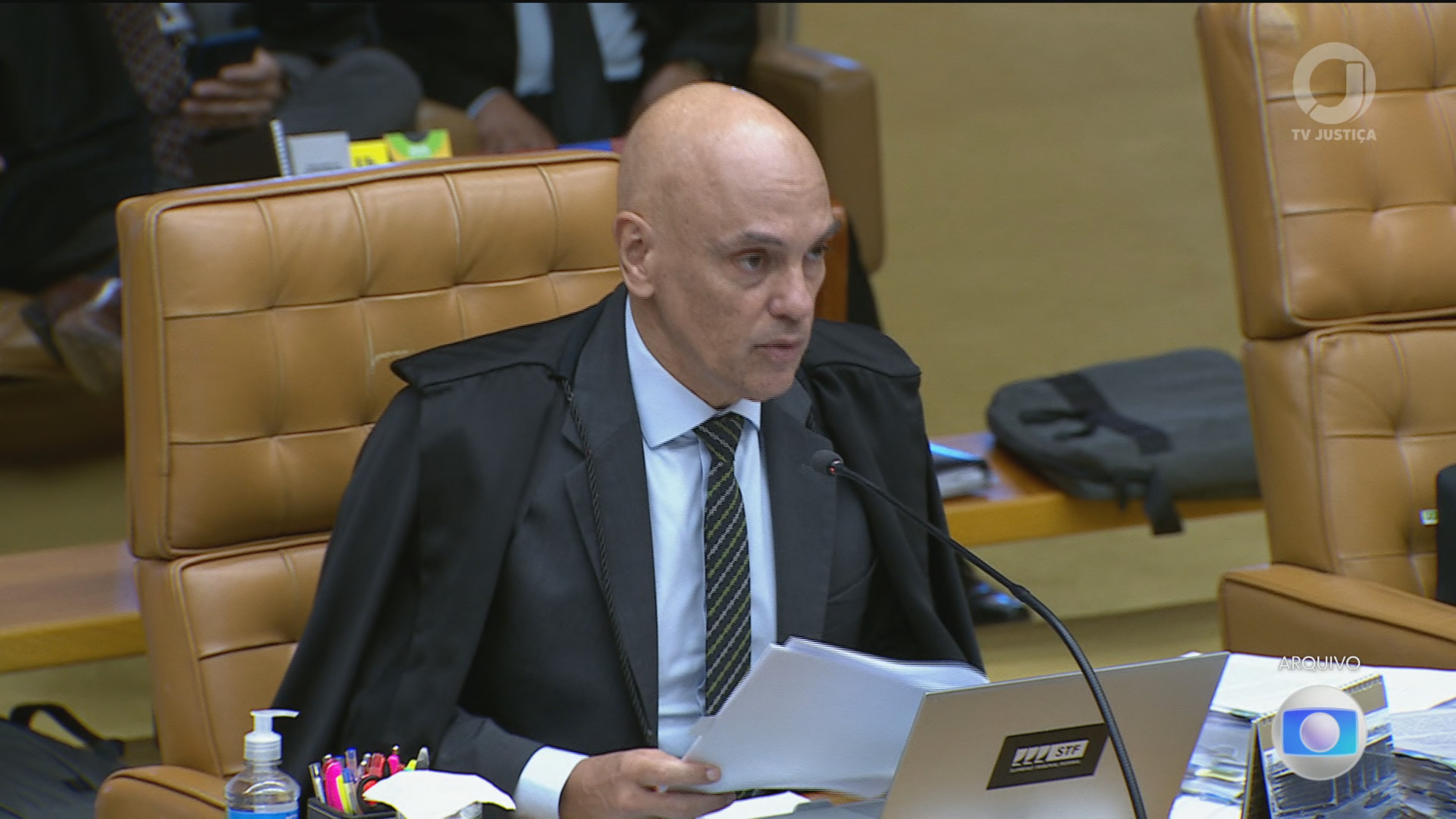 Moraes defende inquérito vital para a democracia contra fake news