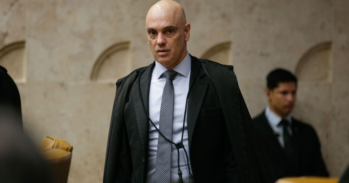 Moraes prorroga investigação da Polícia Federal sobre bloqueios de rodovias e atos de 8 de janeiro