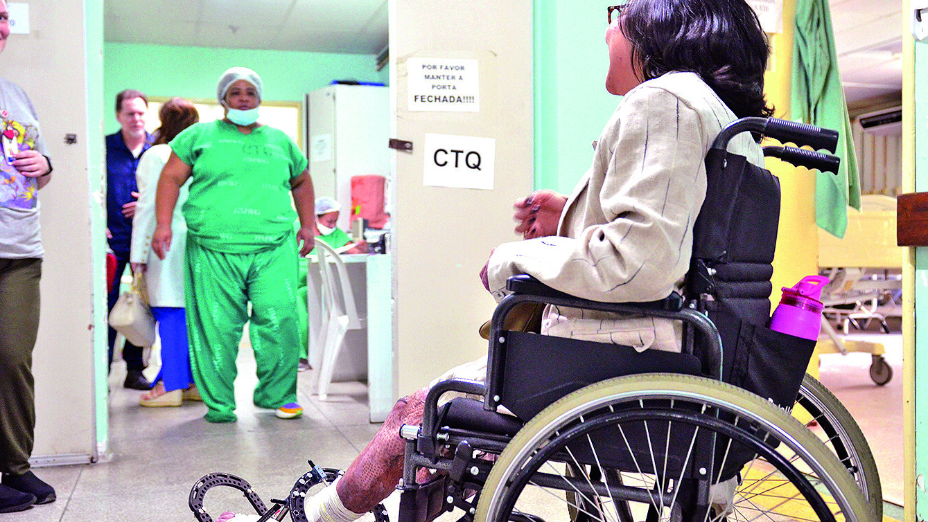 MP e Defensoria acionam Justiça para retomar obra do Centro de Queimados
