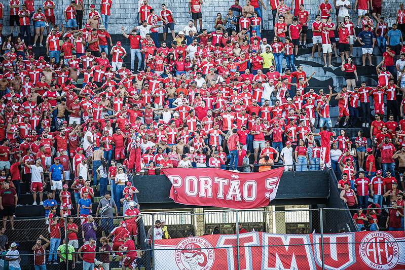 MPRN suspende torcida organizada TMV do América por sete jogos após agressão a idoso