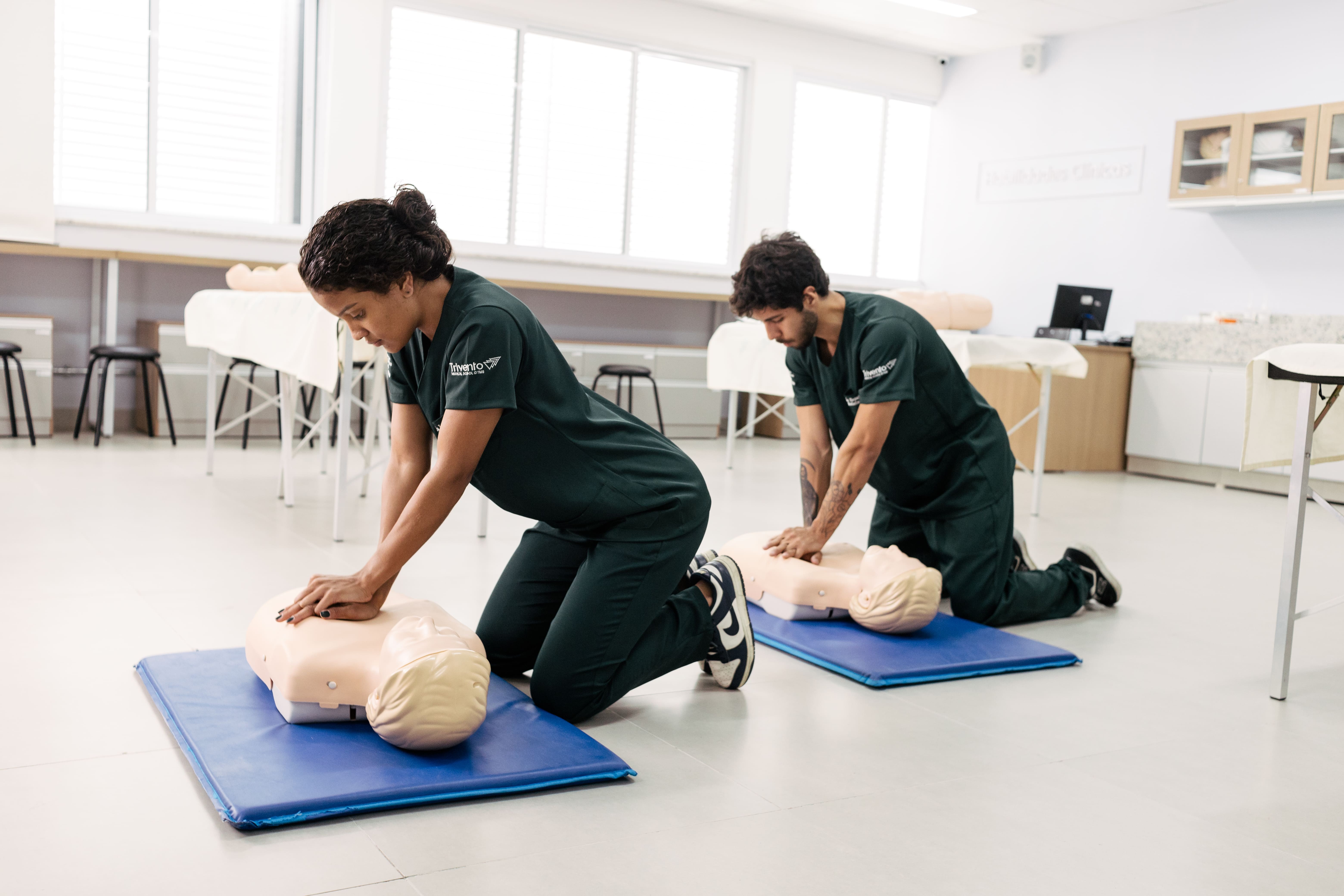MEC unifica avaliação de graduandos e acesso à residência médica com mudanças no Enamed