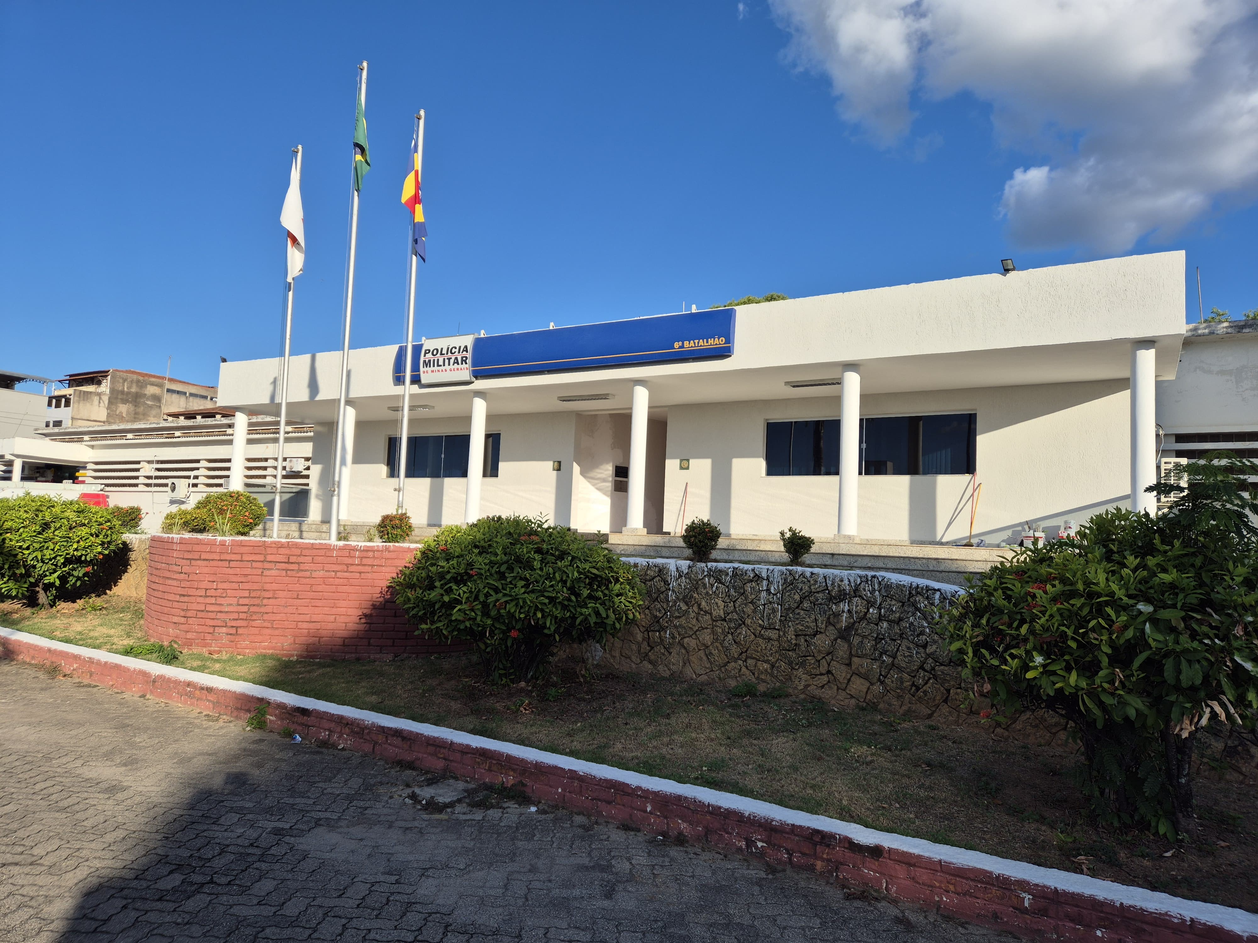 PM de MG resgata mulher de cárcere em Governador Valadares