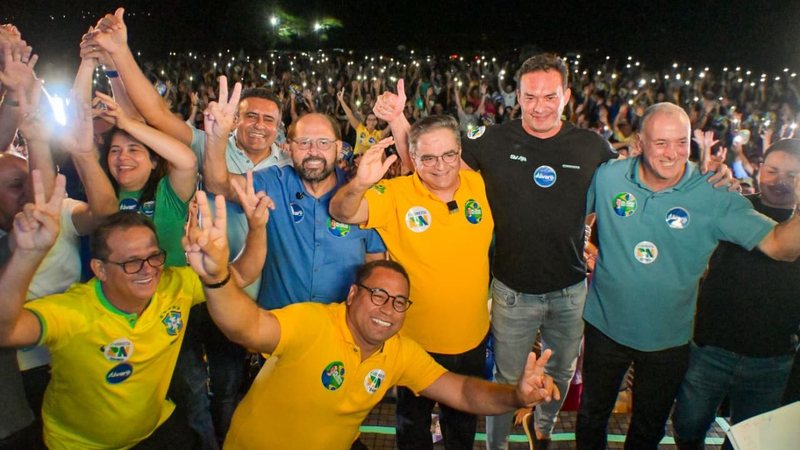 Álvaro Dias mobiliza multidão no Endireita RN em São Tomé