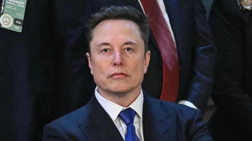 Elon Musk busca engenheiros para erguer data centers na Terra e em Marte