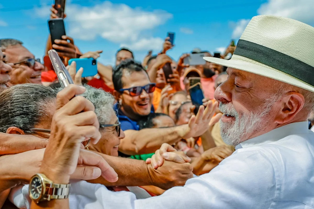 Na véspera da campanha, Lula reforça presença em redutos do Nordeste