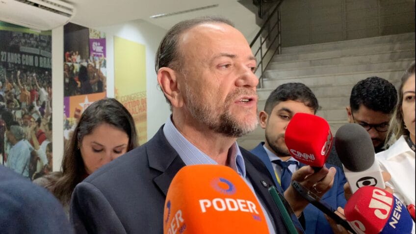 PT avalia mandato de ministros do STF e foca em fortalecer Judiciário, diz Edinho Silva