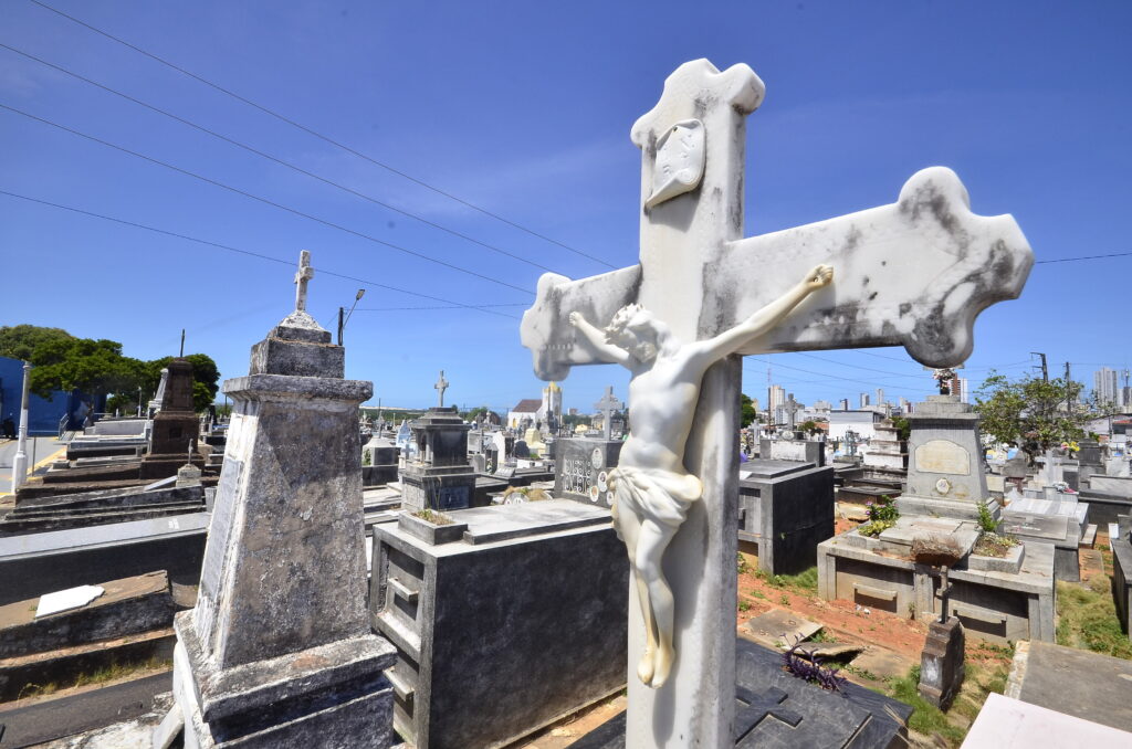 Prefeitura de Natal expande cemitérios com 147 novos jazigos e 171 ossuários
